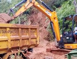 Pemulihan Pasca Bencana, Padang Kekurangan Alat Berat