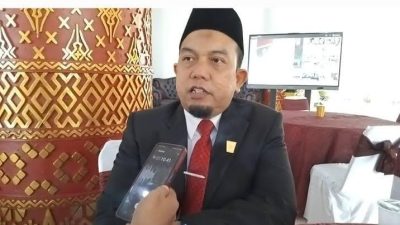 Ketua DPRD Kota Padang Muharlion