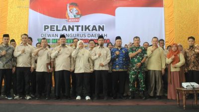 Pengurus DPD Tani Merdeka Indonesia Kabupaten Pasaman Barat bersama Pengurus DPW  Merdeka Tani Indonesia Provinsi Sumatera Barat dan Forkopimda usai pelantikan, Kamis (29/01/2026).