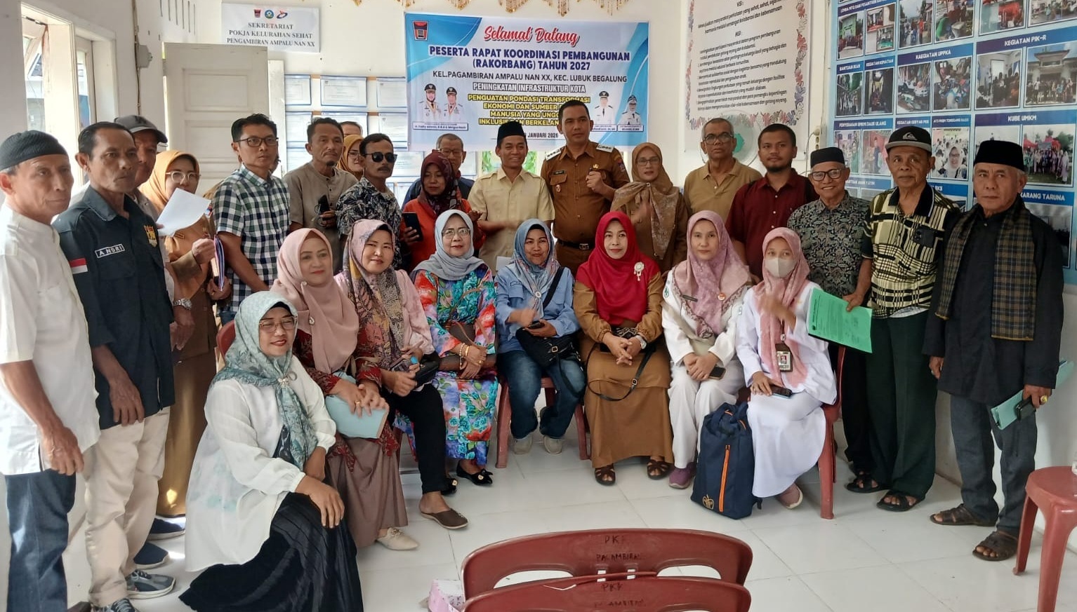 Kegiatan Rakorbang Kelurahan Pagambiran Ampalu Nan XX yang di hadiri anggota DPRD Kota Padang Dr. H. Hendrizal, M.Pd