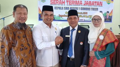 Anggota DPRD Pasaman Barat Sulaiman, S.Sos saat menghadiri Sertijab Kepala SMAN 1 Gunung Tuleh, Rabu (18/02/2026)
