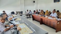 Suasana hearing Komisi IV DPRD Kota Padang bersama Dinas Pemuda dan Olahraga dan KONI Kota Padang.