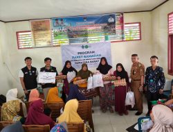 UPZ Perumda AM Padang dan IZI Sumbar Salurkan 300 Paket Ramadan