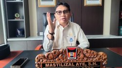 Wakil Ketua DPRD Padang Mastilizal Aye,SH