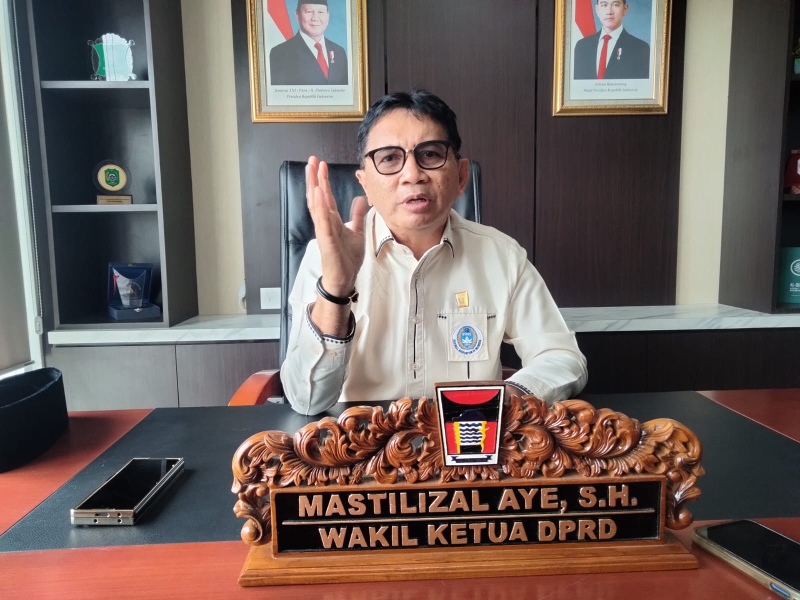 Wakil Ketua DPRD Padang Mastilizal Aye,SH