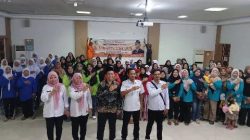 Anggota DPRD Padang Hendrizal menggelar kegiatan Reses Masa Sidang III Tahun 2026 dengan menemui warga kurang mampu di Kecamatan Lubuk Begalung, Kota Padang, Senin (04/05/2026).