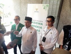 UNAND Apresiasi Kolaborasi BAZNAS dan ParagonCorp Perluas Akses Pendidikan Mahasiswa Kurang Mampu
