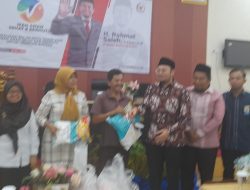Anggota DPR RI Rahmat Saleh Salurkan Bantuan untuk 45 Korban Puting Beliung di Pauh, Dorong Semen Padang Ikut Bantu Pemulihan