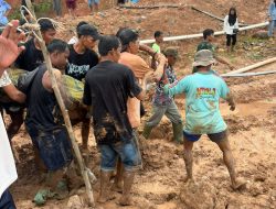 Kapolres Sijunjung Ungkap Kronologi Musibah Longsor di Nagari Padang Laweh