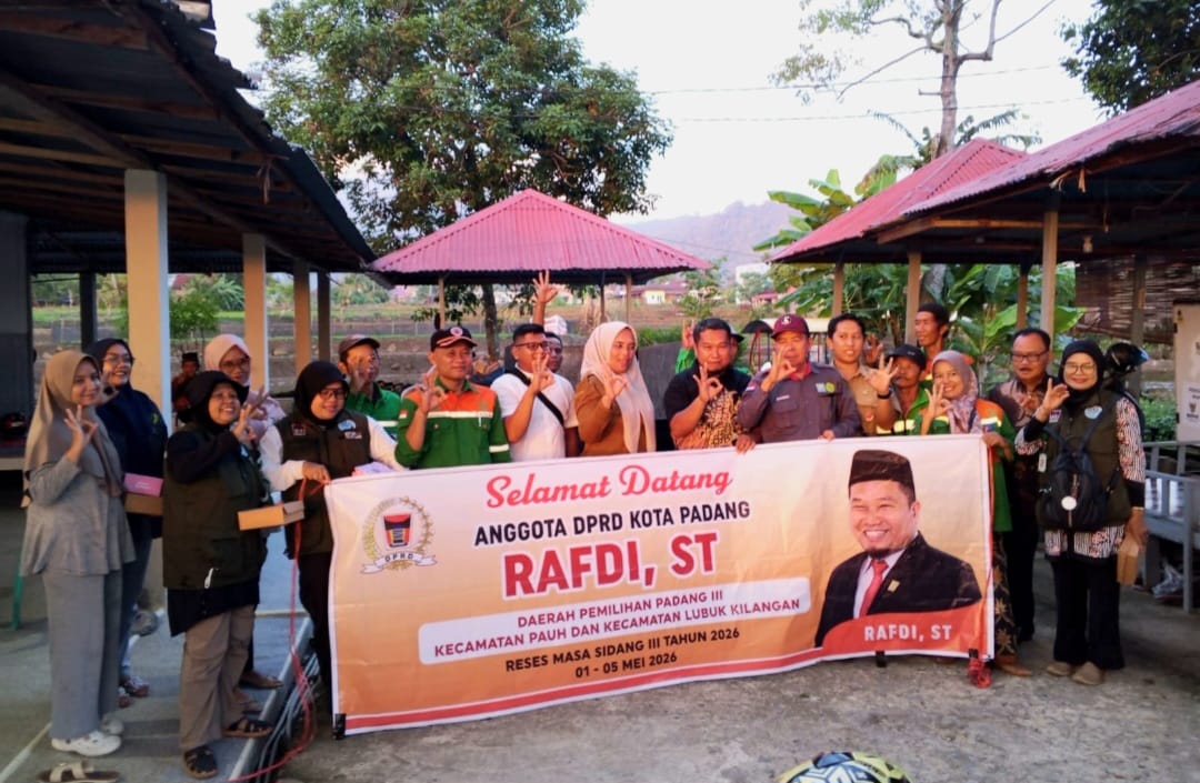 Anggota DPRD Padang Rafdi menggelar Reses Masa Sidang III tahun 2026 bersama pengurus Lembaga Pengelolaan Sampah (LPS) dan Bank Sampah Kecamatan Pauh, Senin (04/05/2026).