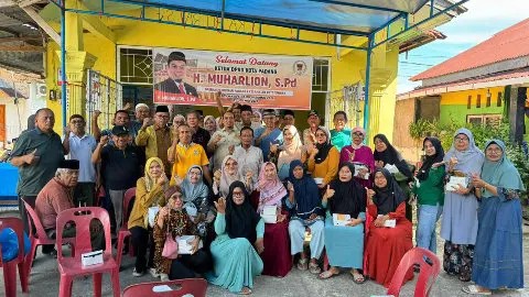Ketua DPRD Kota Padang, Muharlion menggelar kegiatan reses masa sidang III Tahun 2026 di kawasan Padang Sarai, Minggu (03/05/2026).