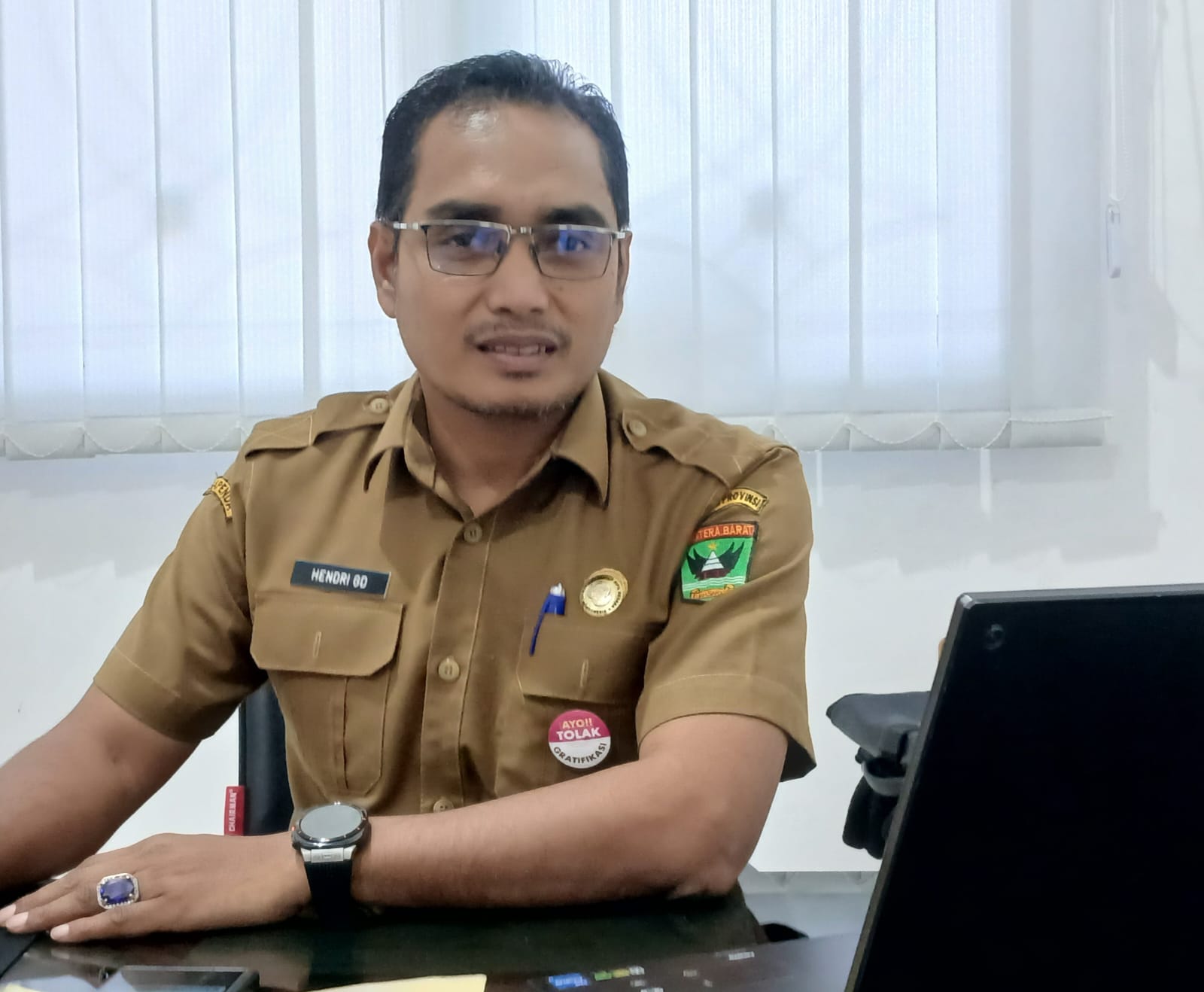 Kepala UPTD PPD Simpang Empat Hendri Gusman Darma