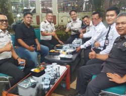 Silaturahmi, Karutan Kelas IIB Padangpanjang Kunjungi Sekretariat PWI