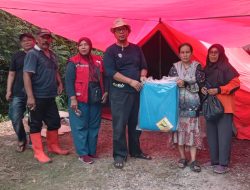 Satu Unit Rumah di Batu Gadang Hangus Terbakar, PT Semen Padang Gerak Cepat Salurkan Bantuan