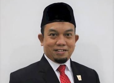Ketua DPRD Kota Padang, Muharlion
