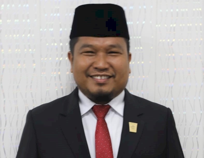 Ketua Fraksi PKS DPRD Padang Rafdi, ST.