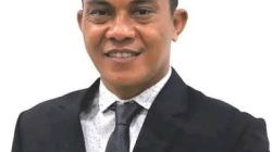 Ketua Fraksi PAN DPRD Kota Padang Rustam Efendi.