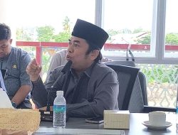 Seragam Sekolah Gratis Bertentangan dengan Program UMKM Naik Kelas