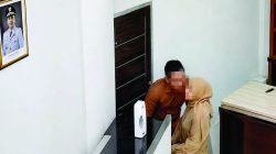 Tangkapan layar dari perilaku mesum dua ASN Pemprov Sumbar yang viral di media sosial.