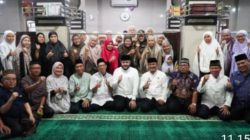 Anggota DPRD Padang Rafly Boy bersama Wali Kota Padang Fadly Amran dalam suatu kegiatan.