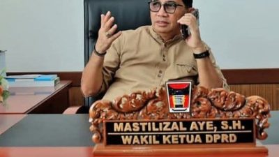Wakil Ketua DPRD Kota Padang Mastilizal Aye, SH.