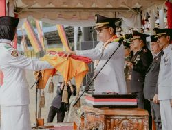 Sukses Kibarkan Bendera Merah Putih, Paskibraka Bentuk Formasi 81