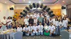 Perayaan anniversary yang mengusung semangat “A Decade of Memorable Journey – 10 Years of Learning, Growing and Achieving” tersebut diikuti oleh seluruh karyawan Favehotel Olo Padang.
