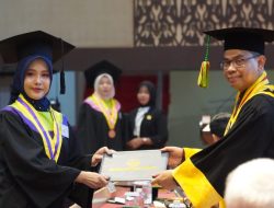UNP Kembali Wisuda 1.395 Lulusan, Krismadinata: Gelar Akademik Bukanlah Akhir Perjalanan