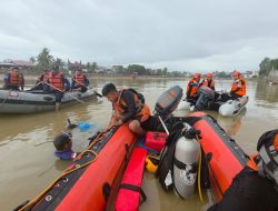 Bocah 11 Tahun Diduga Hanyut Saat Mandi di Sungai Air Tawar, Tim SAR Lanjutkan Pencarian Besok