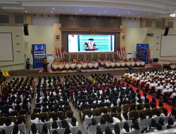 Pesan Direktur PNP kepada 2.513 Mahasiswa Baru : Jangan Hanya Kejar IPK, Bangun Karakter dan Siap Hadapi Dunia