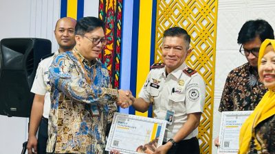 Karutan Padangpanjang Novir Abbas saat menerima KPKN Award 2026, Selasa (04/08/2026).