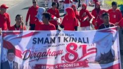 Kegiatan jalan santai memeriahkan HUT Kemerdekaan Republik Indonesia yang digelar SMAN 1 Kinali, Sabtu (15/08/2026).