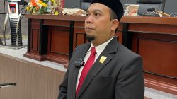 Ketua DPRD Kota Padang Muharlion.