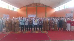 Wakil Ketua Komisi V, DPRD Provinsi Sumbar H. Nurfirman Wansyah, A. Pt. MM saat kegiatan Sosialisasi LGBT di SMAN 1 Solok Selatan, Selasa (18/08/2026).