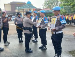 Delapan Personel Polresta Padang Diberhentikan dengan Tidak Hormat