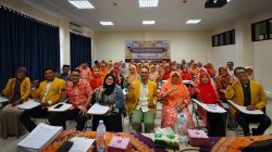 Peserta Pelatihan bertajuk Pelatihan Case-Based Learning bagi Guru Kimia Kota Padang untuk Meningkatkan Kompetensi Profesional Guru Berbasis Nilai Tes Kemampuan Akademik (TKA).