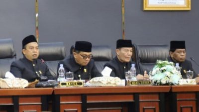 Jajaran Pimpinan DPRD Kota Padang.