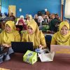 Prodi Matematika FMIPA UNP Latih Guru Matematika SMP