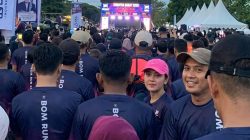 Minggu pagi, 9 Agustus 2026, Kota Padang bukan sekadar menjadi lintasan lomba lari. Kota ini berubah menjadi panggung besar olahraga, pariwisata, budaya sekaligus pergerakan ekonomi.
