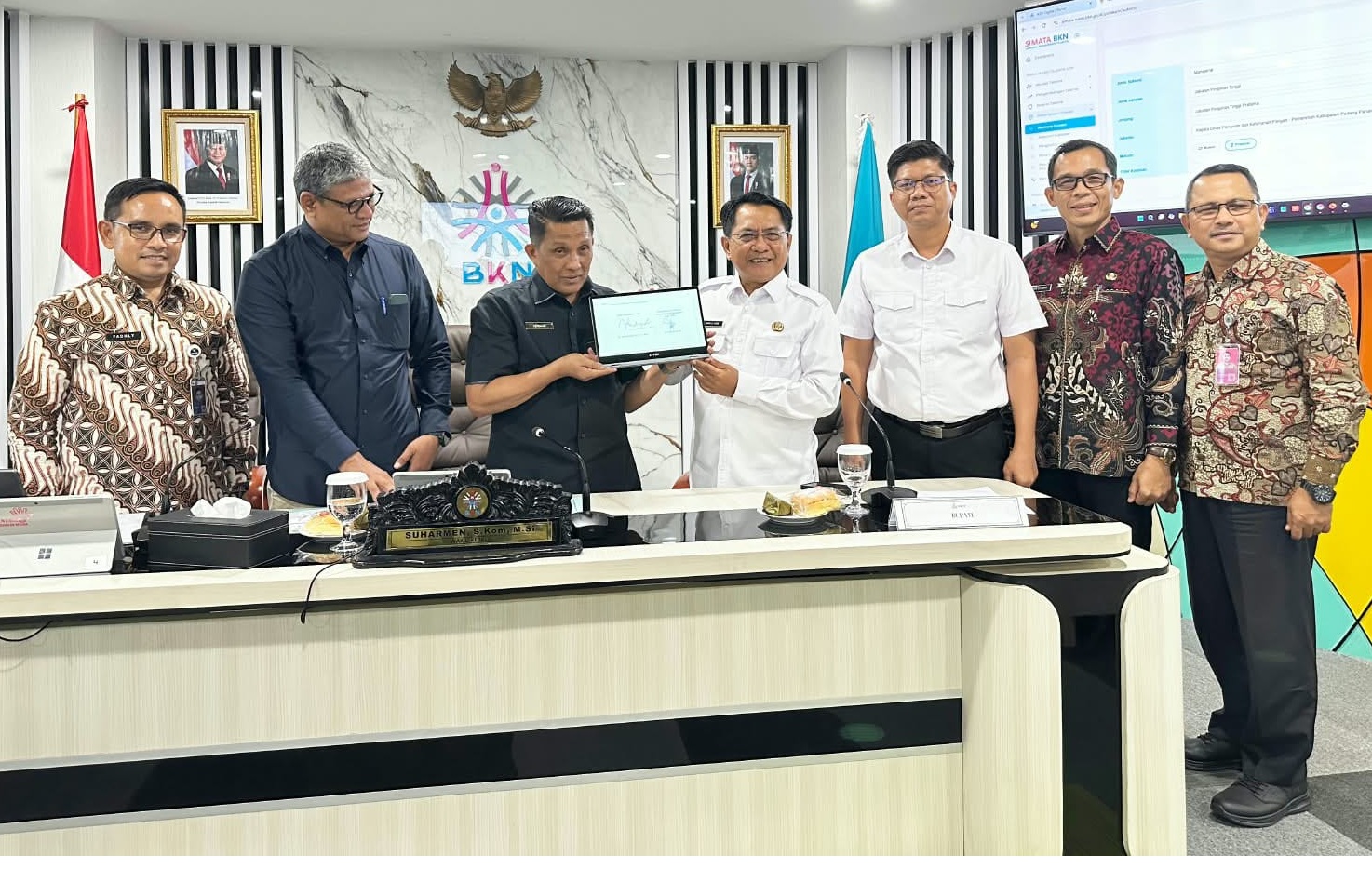 Bupati Padangpariaman John Kenedy Azis saat mengikuti Ekspos Manajemen Talenta di Kantor Badan Kepegawaian Negara (BKN), Jakarta, Selasa (22/09/2026).