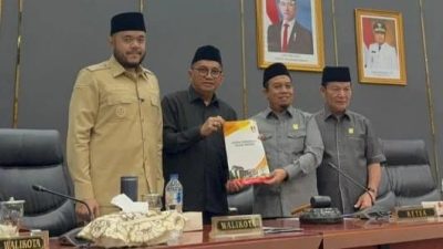 DPRD Kota Padang mengelar Rapat Paripurna Penyampaian Pendapat Akhir Fraksi-fraksi Terhadap KUA dan PPAS TA 2027.