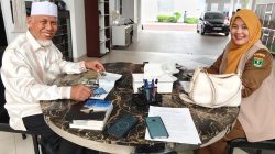 Kepala UPTD BPTSD Tuah Sakato Desi Andriani S.Pt, M.Pt saat menemui Gubernur Sumbar Mahyeldi Ansharullah di Istana Gubernur Sumbar.