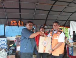PT Semen Padang Kirim Bantuan Logistik untuk Korban Galodo di Arosuka