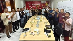Pertemuan pengurus KONI Sumbar dengan KONI kabupaten dan kota dalam mempersiapkan Porprov 2026 di Kantor KONI Sumbar, Senin (07/09/2026) malam.
