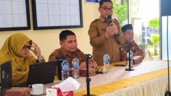 Kacabdin Wilayah VI Provinsi Sumatera Barat, Efri Syahputra memberi dukungan bagi SMA dan SMK Pasaman Barat dalam kegiatan pelaksanaan digitalisasi sekolah, Selasa (15/09/2026).