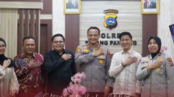 Kapolres Padangpanjang AKBP Wisnu Hadi saat menerima kunjungan Ketua KPU Kota Padangpanjang Pulindri dan jajaran, Kamis (03/09/2026).