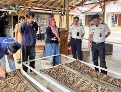 Gebrakan Rutan Kelas IIB Padangpanjang, Warga Binaan Diajari Membatik