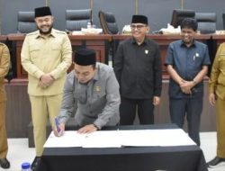 DPRD Padang Setujui Ranperda Pajak dan Retribusi, Fraksi-fraksi Soroti Optimalisasi PAD
