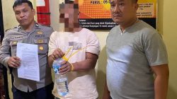 Pelaku pencurian saat diamankan Tim URC Satreskrim Polres Pasaman Barat.