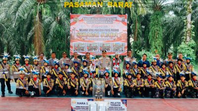 Kapolres Pasaman Barat AKBP Agung Tribawanto, S.IK., M.H didampingi Kasat Lantas AKP Nanin Aprilia Fitriani beserta sejumlah PJU Polres setempat saat menyambut rombongan Pocil Binaan Polres Pasaman Barat, Kamis (17/09/2026).
